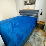 아파트 Berta's 데친
